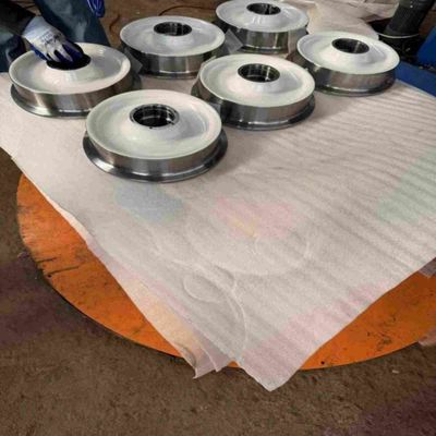 خرید چرخ‌های گرد خودرو از جنس فولاد آلیاژی آهنگری شده برای محافظت نهایی در برابر خوردگی به رنگ مشکی یا نقره‌ای online manufacture