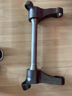 خرید سیستم تعلیق راه‌آهن با طراحی سفارشی در واگن‌های مسافربری online manufacture